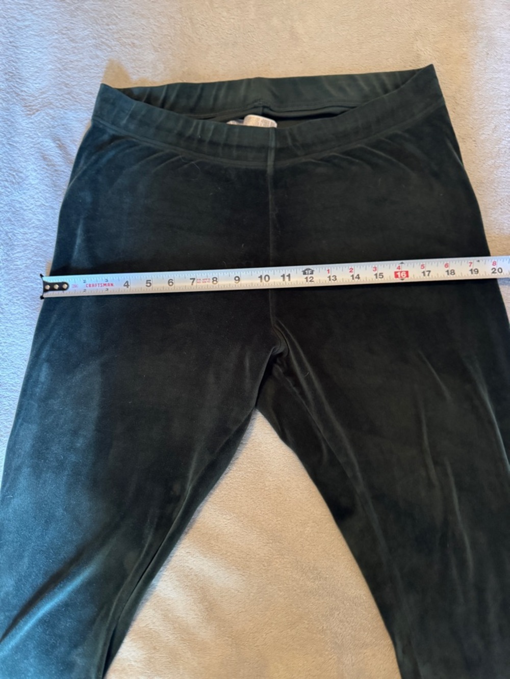 Old Navy Dark Green Velvet-Look Leggings - Picture 5 of 6
